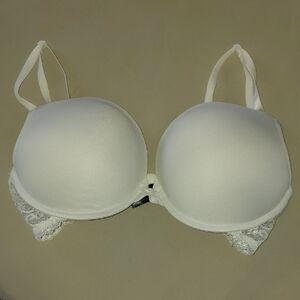 smart & sexy Cream Lace-Trim Push-Up Bra